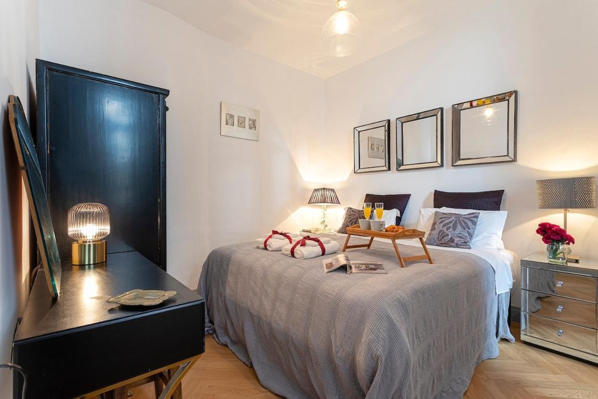 Apartment -malagasunapts- Luxury Historicalcentre Malaga